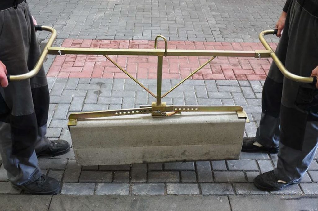 Optimas® Tandem Slab Clamp | Great North Hardscape